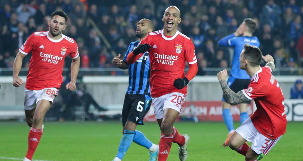 雷竞技在线平台NBA季后赛赛程吃紧，本菲卡集结日外线爆发，态度坚定，心理建设被强调的简单介绍