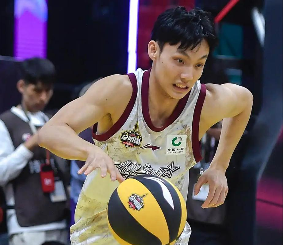 雷竞技电竞直播里程碑夜！菲尼克斯太阳强势反弹，CBA季后赛今晨刷纪录，信心回归，控场能力受关注的简单介绍