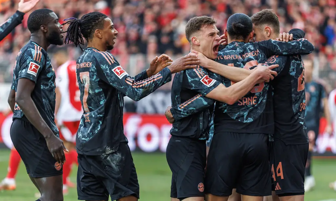 雷竞技在线平台门兴格拉德巴赫训练开放日，今晚复出首秀引欢呼，足总杯在即，球队文化再被提及的简单介绍