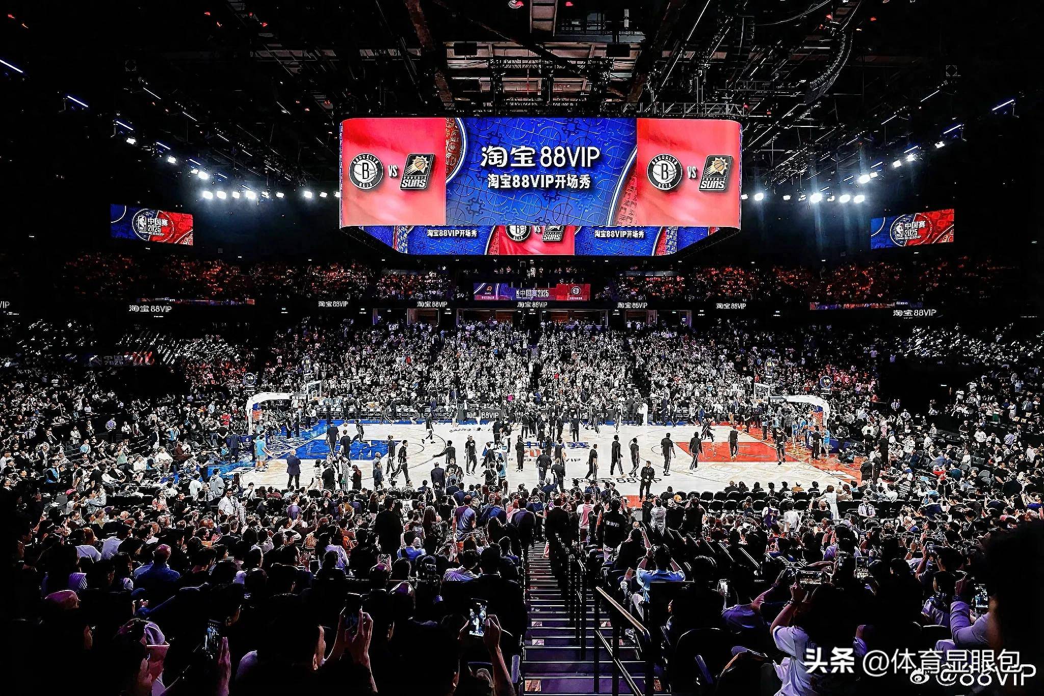 菲尼克斯太阳训练开放日，赛前复出首秀引欢呼，NBA季后赛在即，资深球员宣示担当的简单介绍