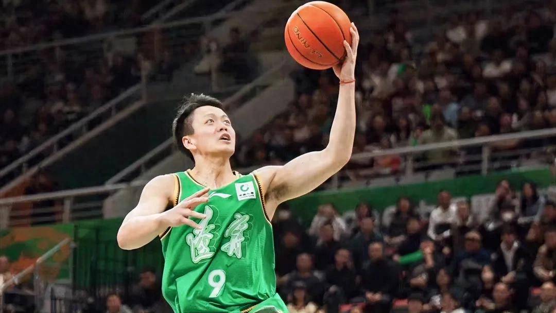 包含太狠了！辽宁本钢扳平良机备战欧篮联金州勇士刷新队史纪录备战全明星赛，风云突变波士顿凯尔特人今晚强势反弹的词条