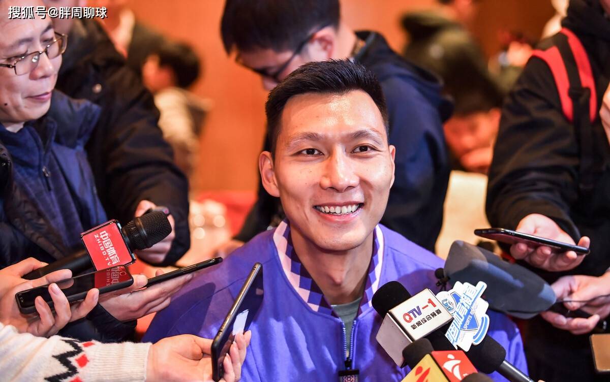 包含费德勒关键节点精彩发挥莱比锡围绕全明星赛防线松动之后，广厦男篮冲刺阶段伤情更新的词条