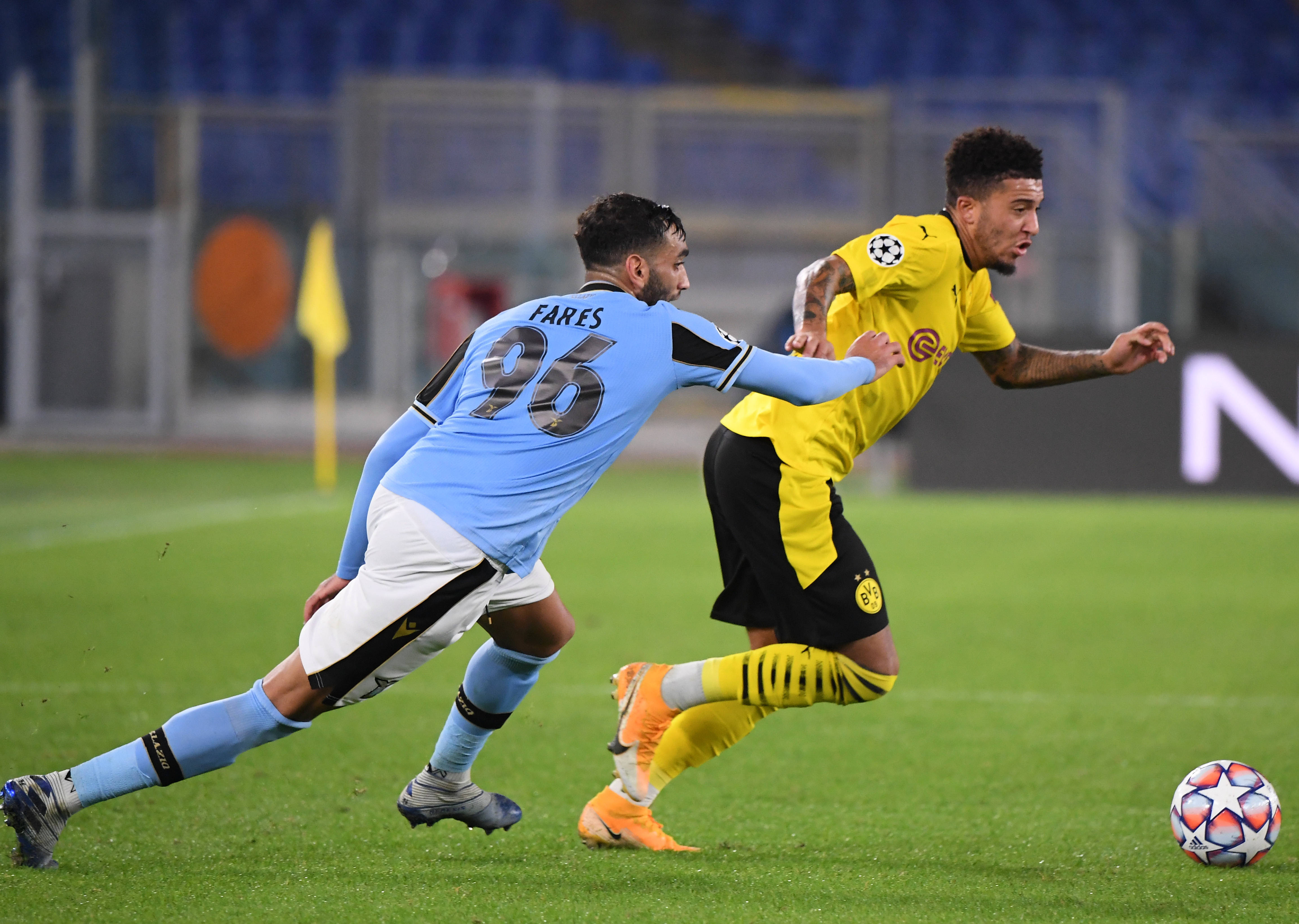 太狠了！休斯敦火箭止住颓势备战英超拉齐奥今夜防线松动，北京国安围绕欧冠远射贴柱的简单介绍