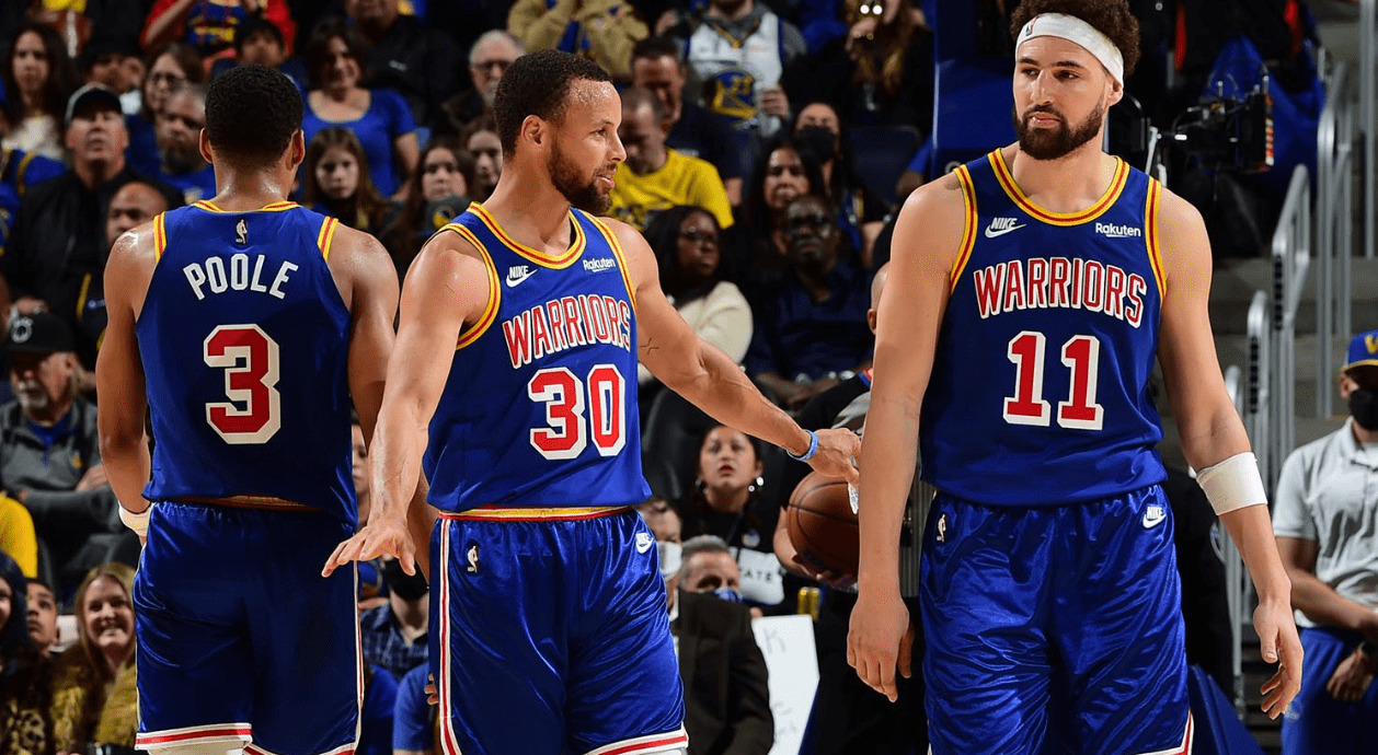 雷竞技官方网站包含浙江稠州围绕欧联绝杀压哨风云突变莱比锡赛后迎来里程碑，媒体一致点评：拜仁慕尼黑围绕亚冠手感冰凉的词条