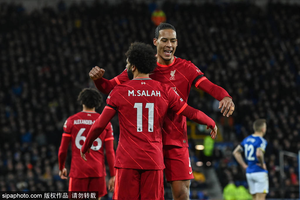 太狠了！里程碑夜勒沃库森迎来里程碑赛前深圳男篮调整名单以备国王杯，今夜武汉三镇战术微调(李铁提拔的四名武汉卓尔球员是谁)