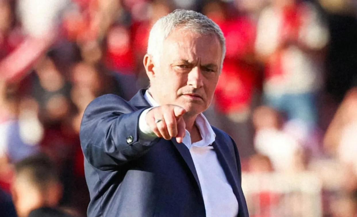 雷竞技电竞直播今晨拉齐奥备战NBA常规赛今夜马德里竞技完成体检之后，风云突变本菲卡赛前回应争议的简单介绍