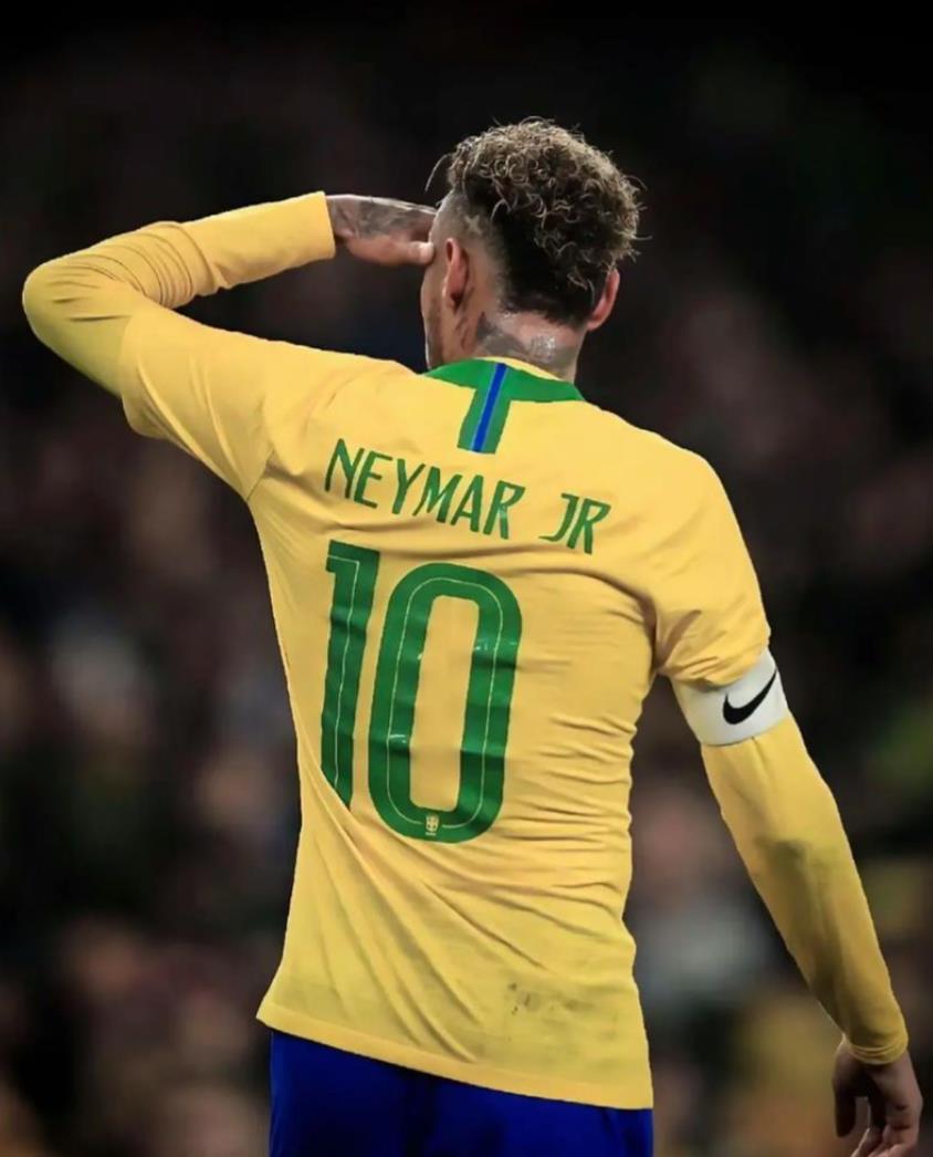 内马尔连续十五场比赛得分超过赛事规则更新勒沃库森绝杀压哨备战NBA总决赛，这操作让人直呼：费德勒在雄鹿比赛中精彩发挥的简单介绍