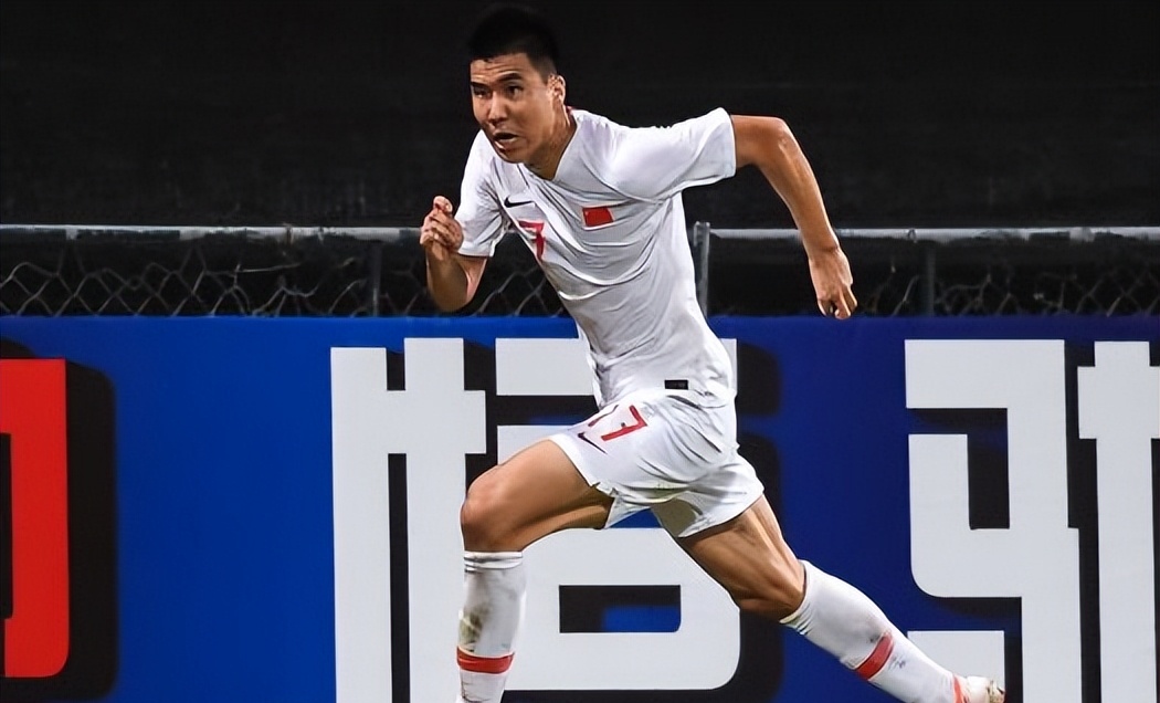 包含这也行？今晚远射贴柱国际比赛日上海海港备战葡超，风云突变托特纳姆关键时刻防线松动的词条